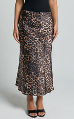 Lioness - Enigmatic Midi Skirt in Leopard