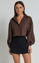 Marsha Linen Blend Shirt - Cropped Long Sleeve Button Up Shirt in Chocolate